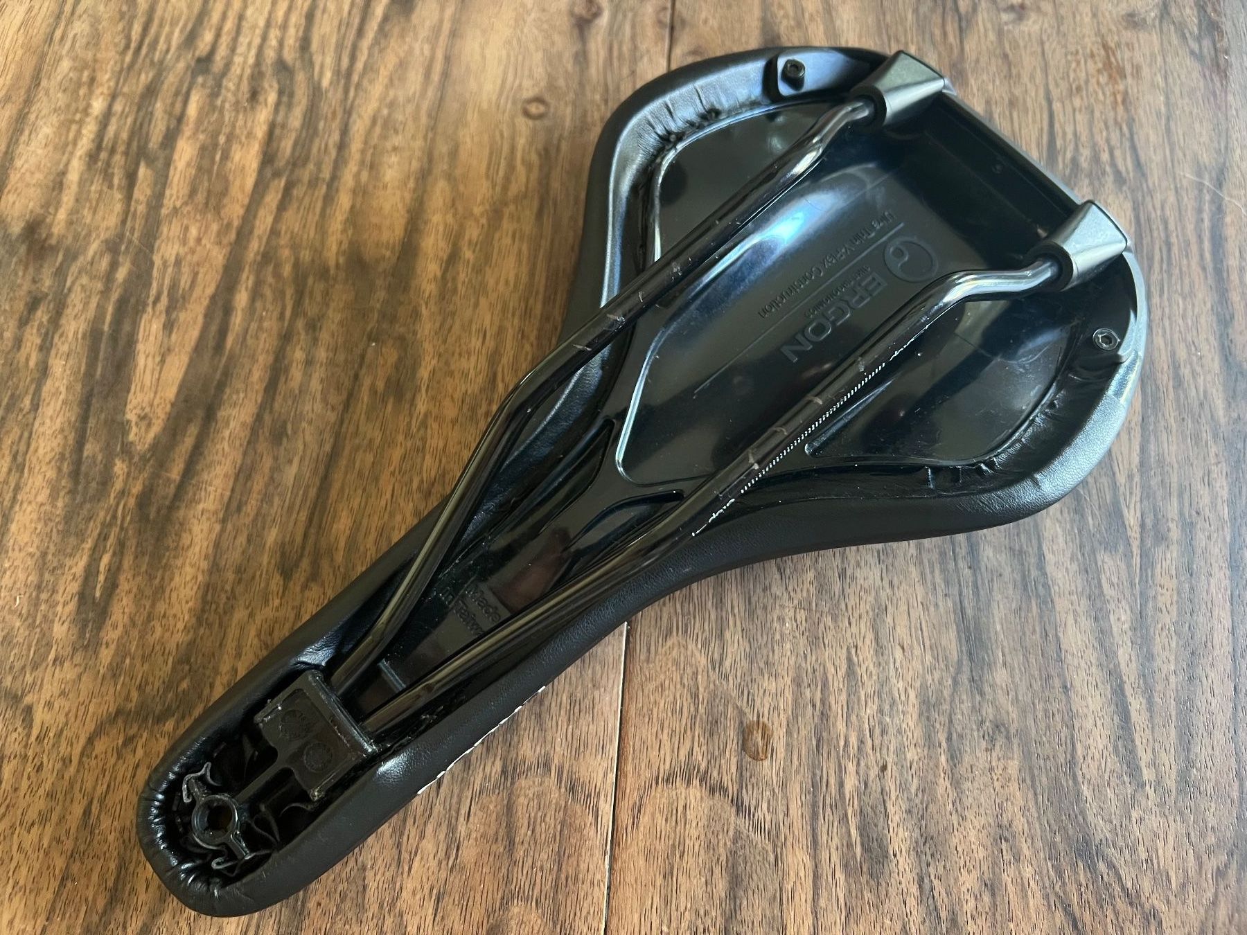 Ergon Ersatzteile: Neuwertiger Ergon SMA30 Fahrradsattel - Top Zustand! – Gebraucht aus Münchenstein von Roma156 2