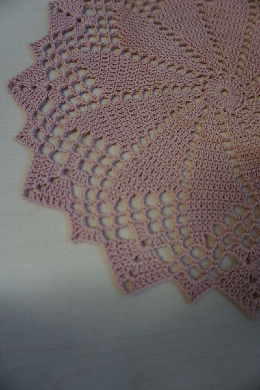 Tutte le decorazioni: Spitzen Deckchen rosa – Usato da Giswil venduto da sowo60 2