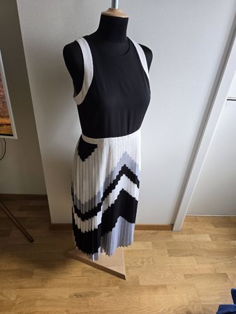 Plissee Midikleid