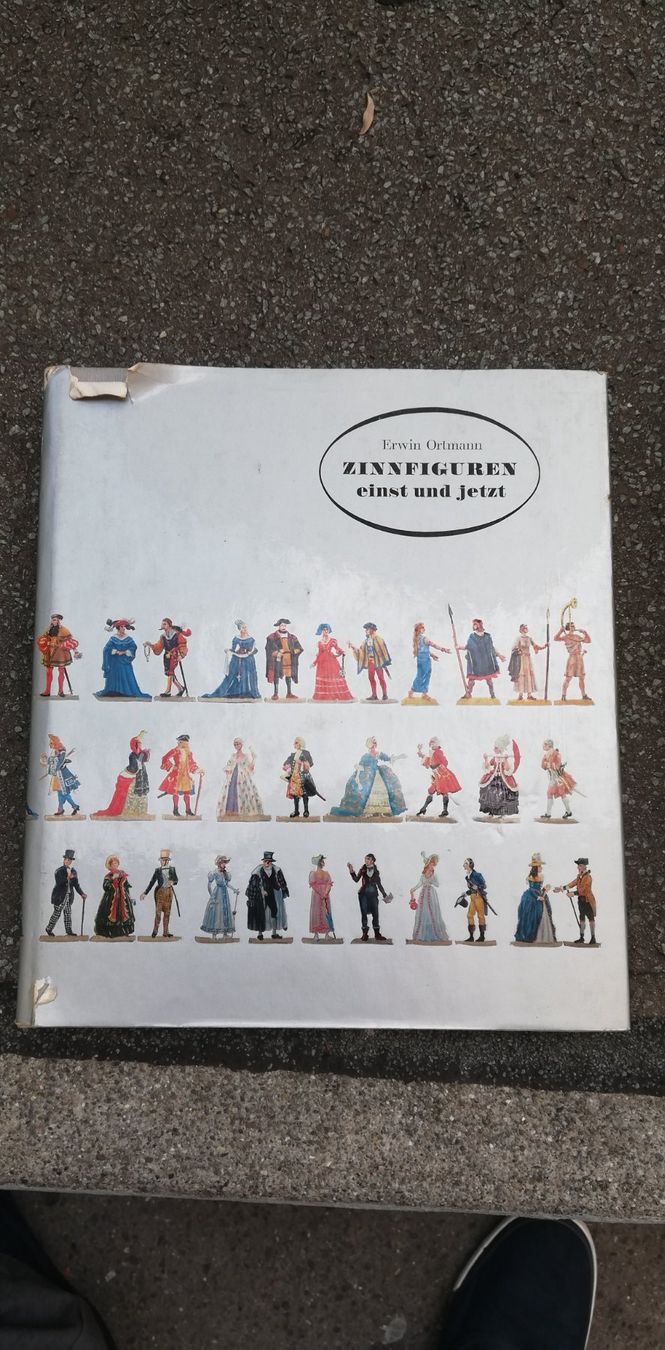 Giocattoli: Buch: Zinnfiguren einst und jetzt – Usato da Thun venduto da Matthias72