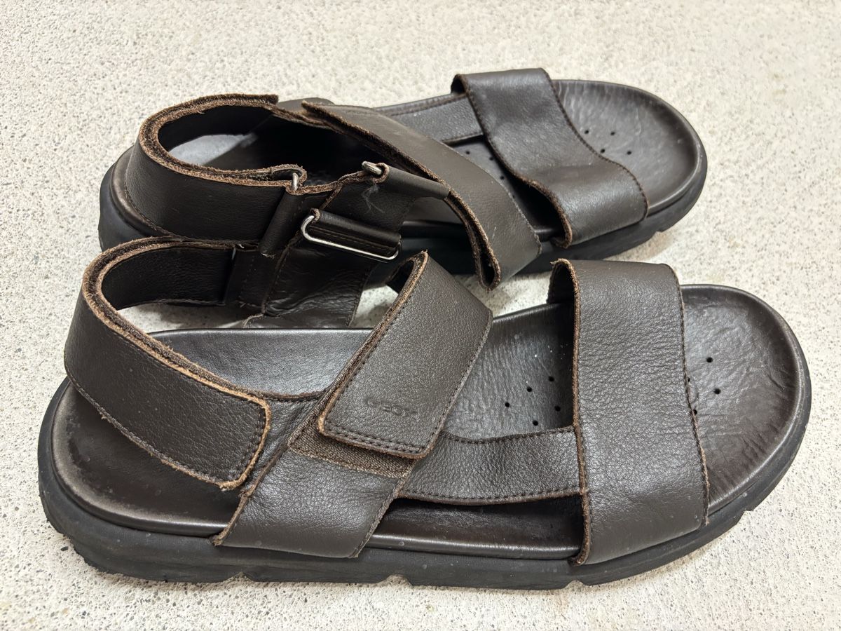 Geox Scarpe da uomo: Geox Respira Brown Leather Sandals, Size 45, EUC – Usato da Bülach venduto da Lummax 1