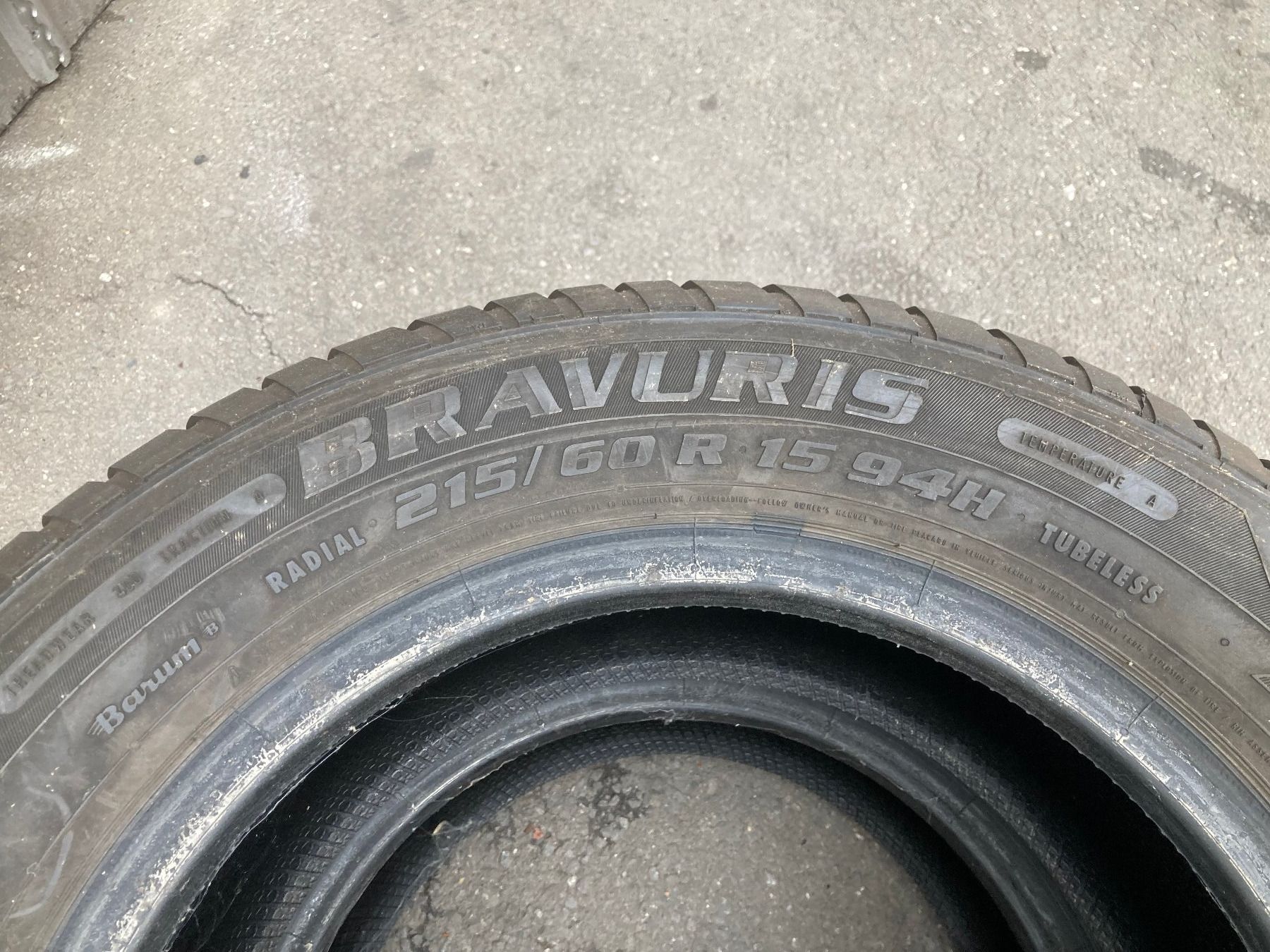 Nokian Pneus & Kompletträder: 215/60R15 Sommerpneu – Gebraucht aus Cham von WB2223 2