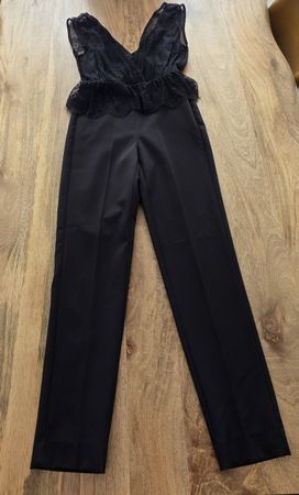 Jumpsuit Zara Basic schwarz mit Spitze Grösse XS
