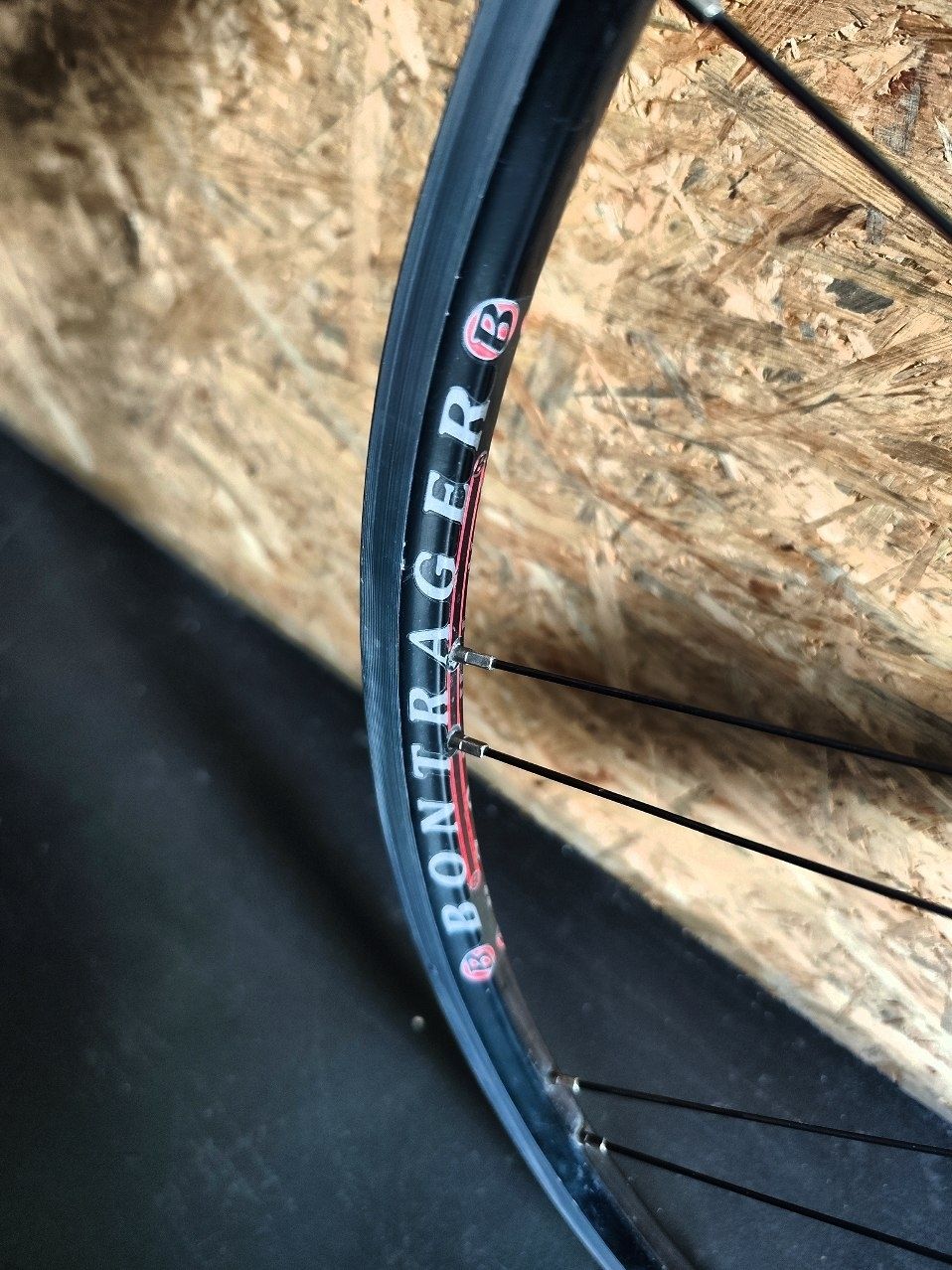 Jantes: Bontrager Wheelset 700c Cassette Used – D'occasion à Grindelwald par vla_z6zz 5