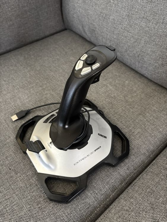 Logitech Extreme 3D Pro Flight Stick/Joystick (Gebraucht) in Märstetten ...