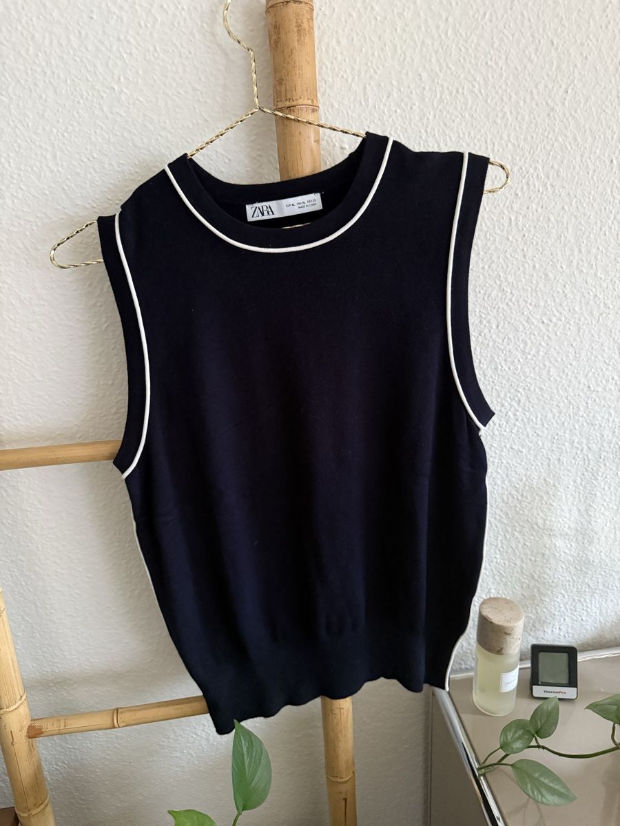 Zara Pullover & Sweatshirts: Zara Pullunder Gr. M/L – Gebraucht aus Meilen von NHirs96
