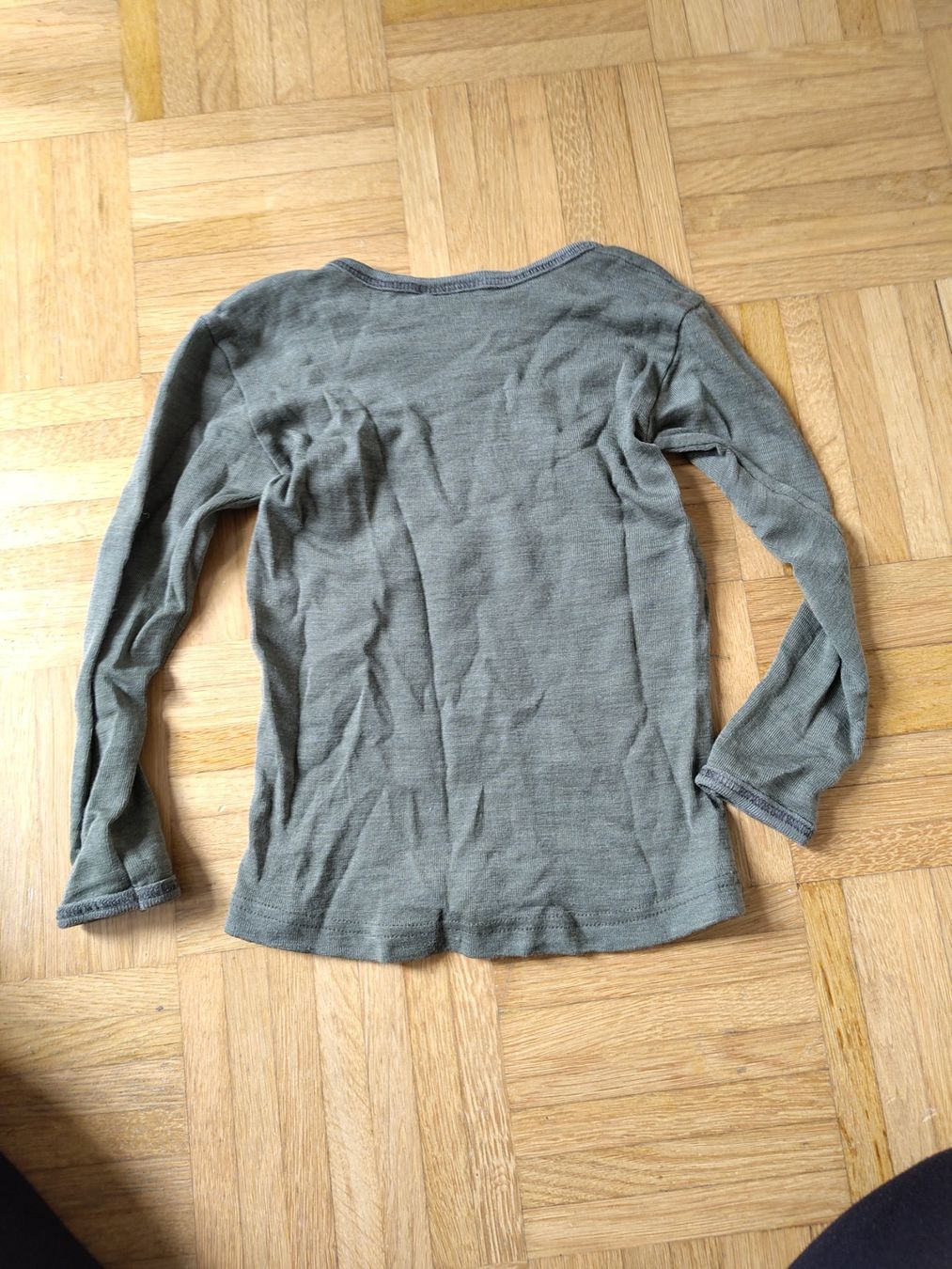 Biancheria intima: Engel Merinowollpullover olive 110/116 – Usato da Jona venduto da tschounaess 1