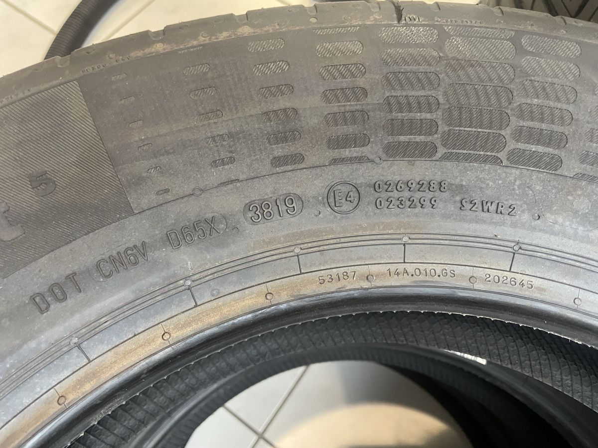 Continental Pneumatici & Ruote complete: Neue Sommerpneu 4stk – Nuovo e nell'imballaggio originale da Tecknau venduto da Garage_St.Buser 2