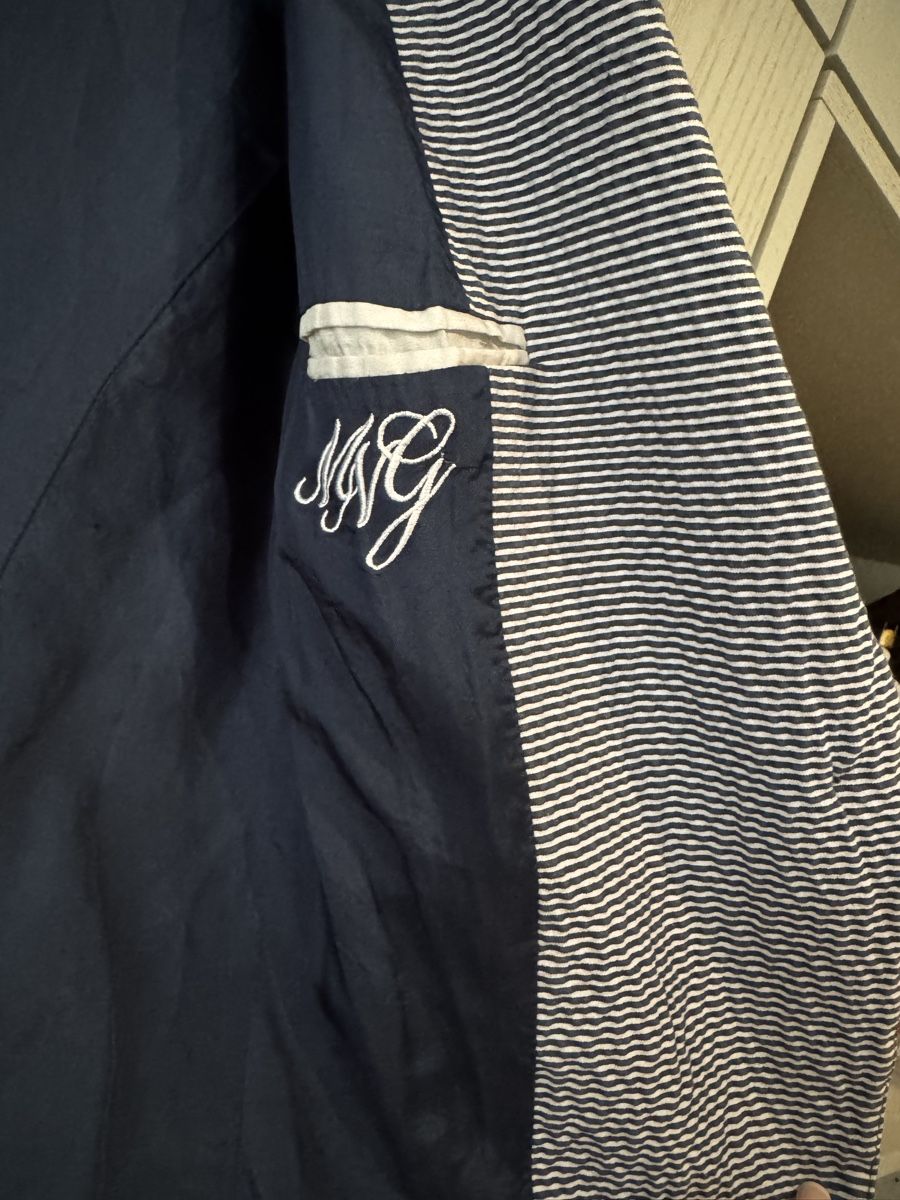 Mango Jacken: Mango Suit Blazer gestreift – Gebraucht aus Wermatswil von -secondchance- 2