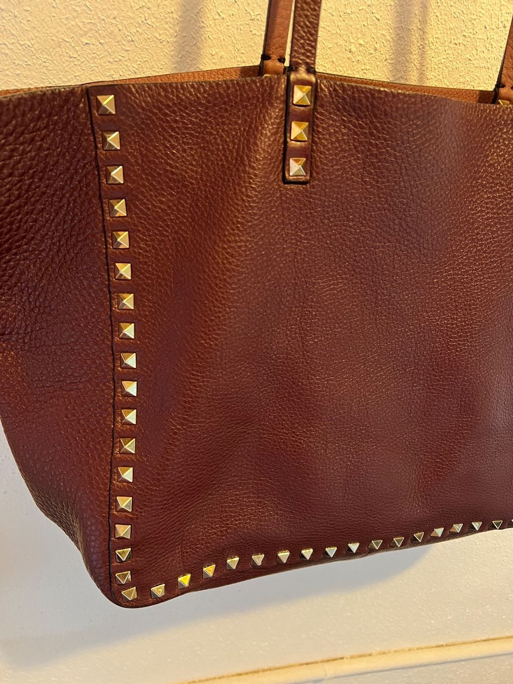 Valentino Borse da donna: Valentino Reversible Rockstud Tote – Usato da Uetikon am See venduto da StellaZH86 3