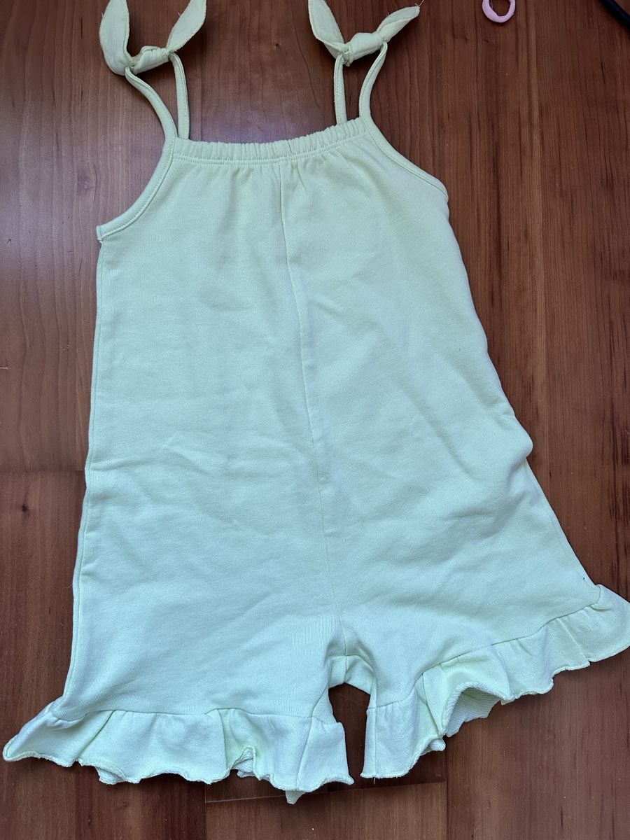 Zara Tute: Jumpsuit Zara 116 grünlich – Nuovo (secondo la descrizione) da Birr venduto da YMCA123
