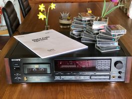 Sony Digital Audio Tape Deck DTC-55ES