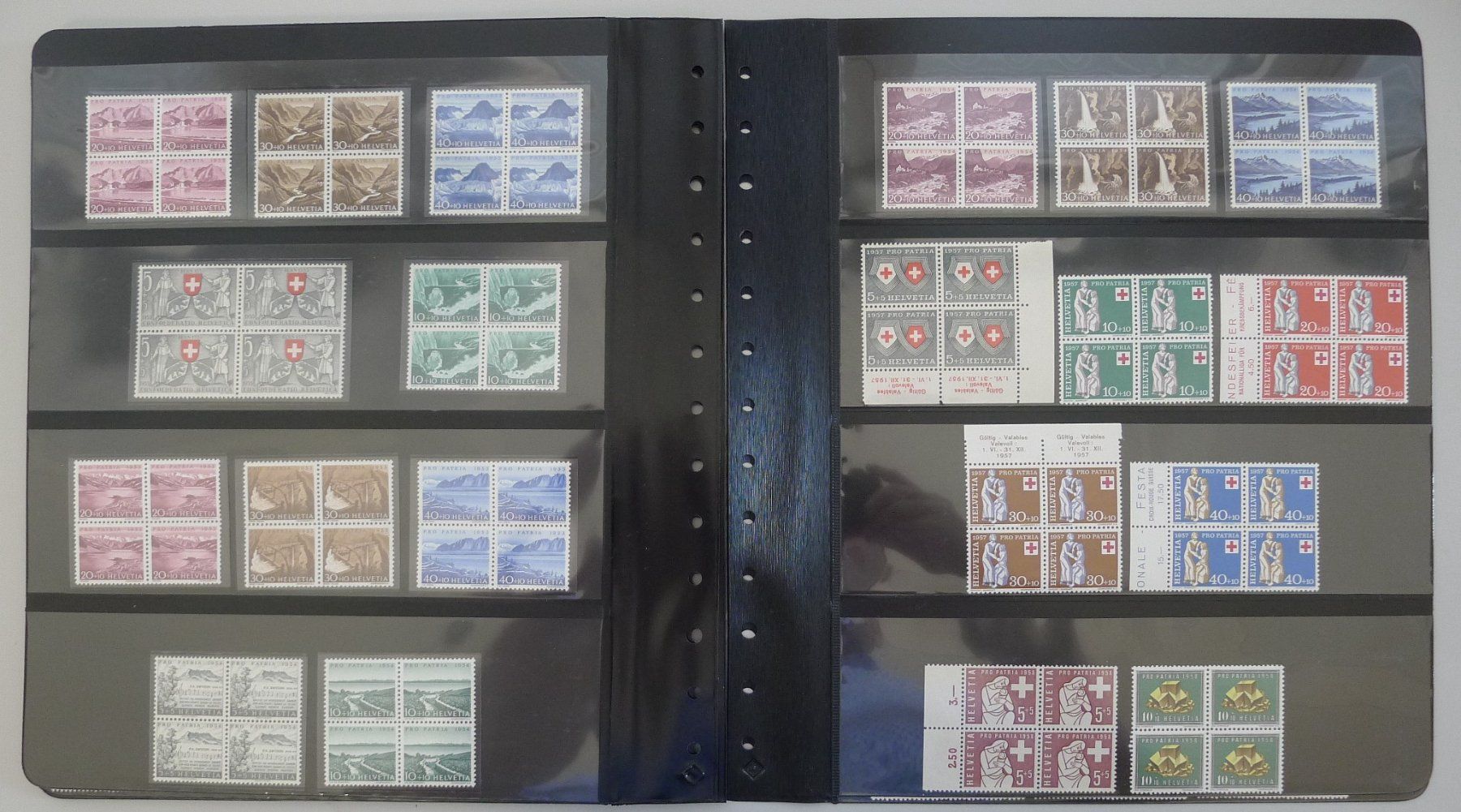Tous les timbres: 1938-1963, PP-Viererblock-Sammlung postfrisch **, Kat:5000.- – D'occasion à Sursee par Luzernerraute 7