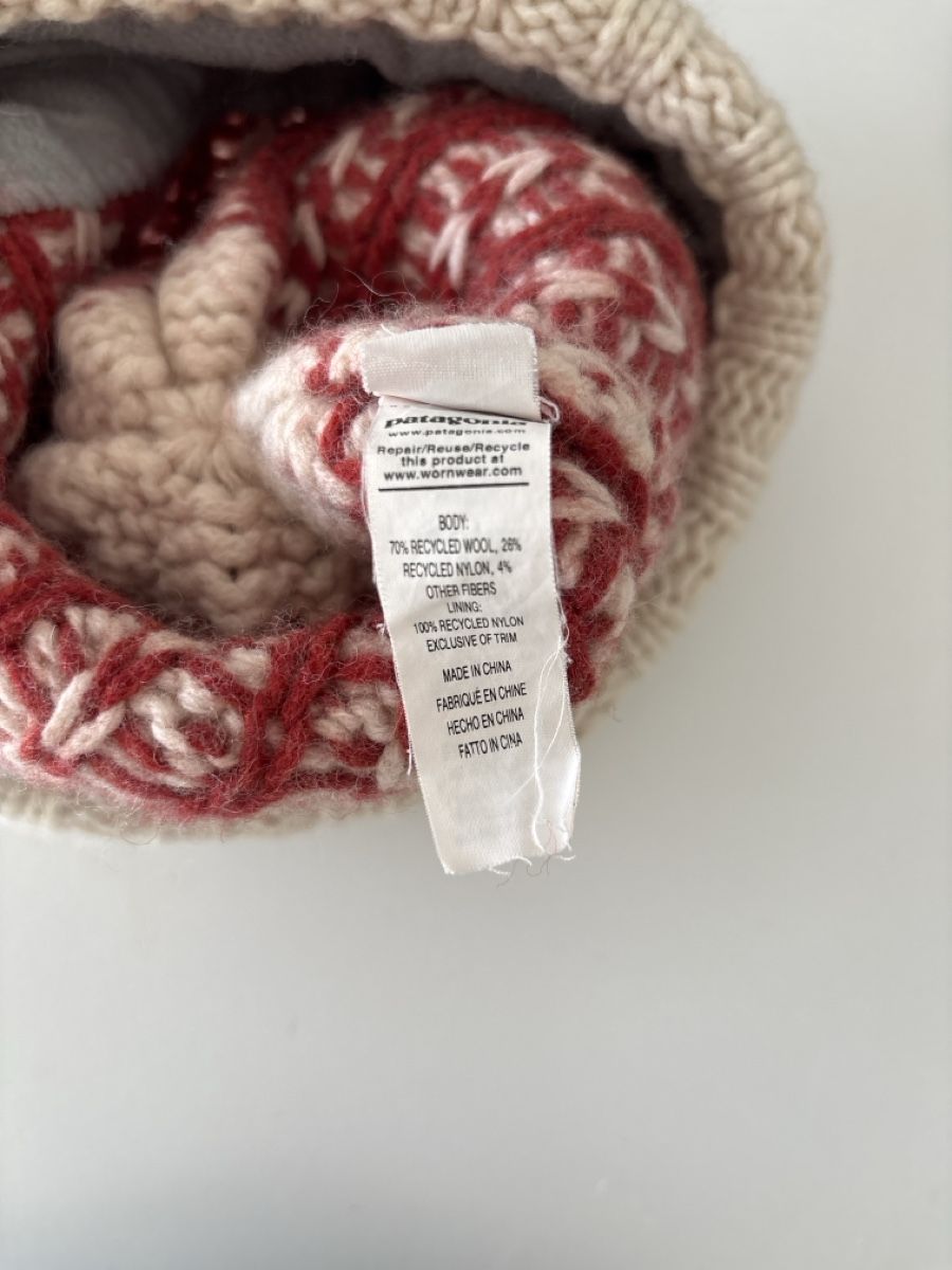 Patagonia Copricapi, berretti & cappellini: Patagonia Pom Hat Beanie Wool Blend Red White Pattern – Usato da Zürich venduto da muz_5h6k 1