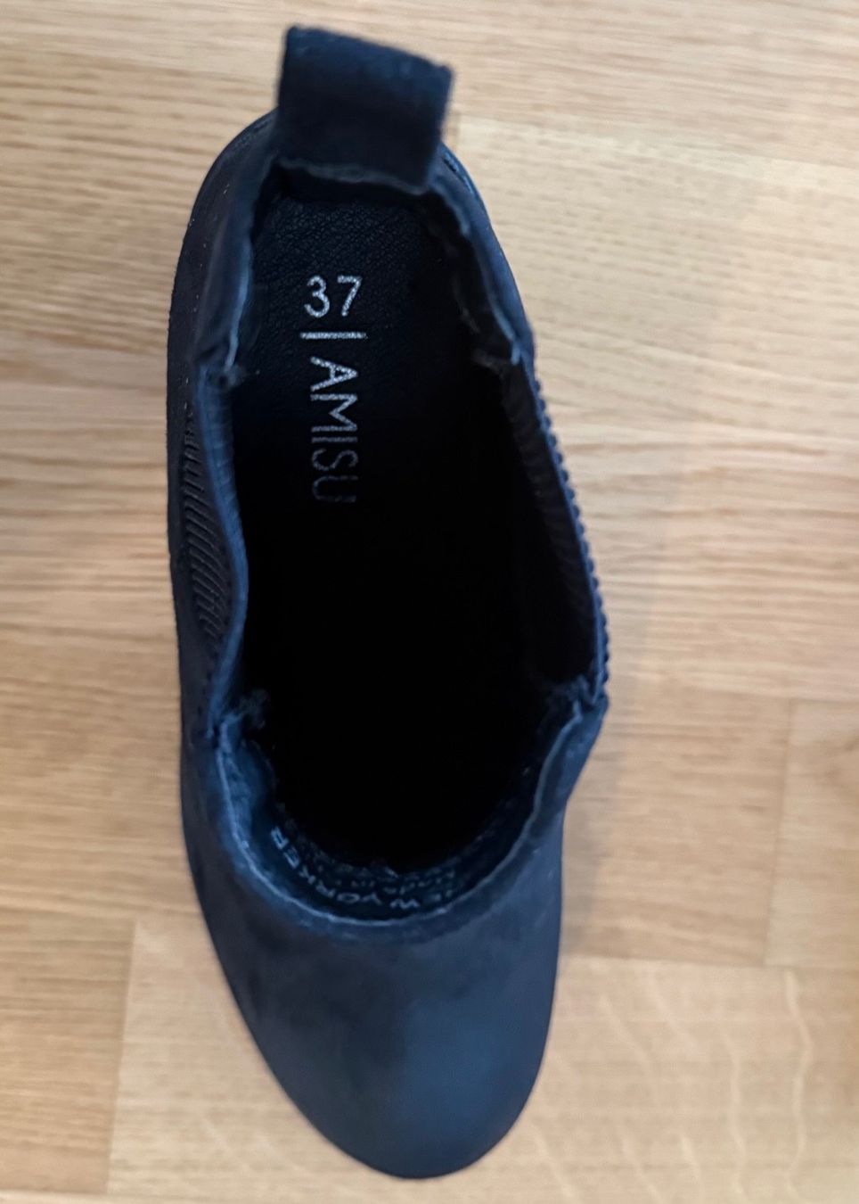 Scarpe da uomo: Schwarze Stiefel – Usato da Spiez venduto da Marix990 1