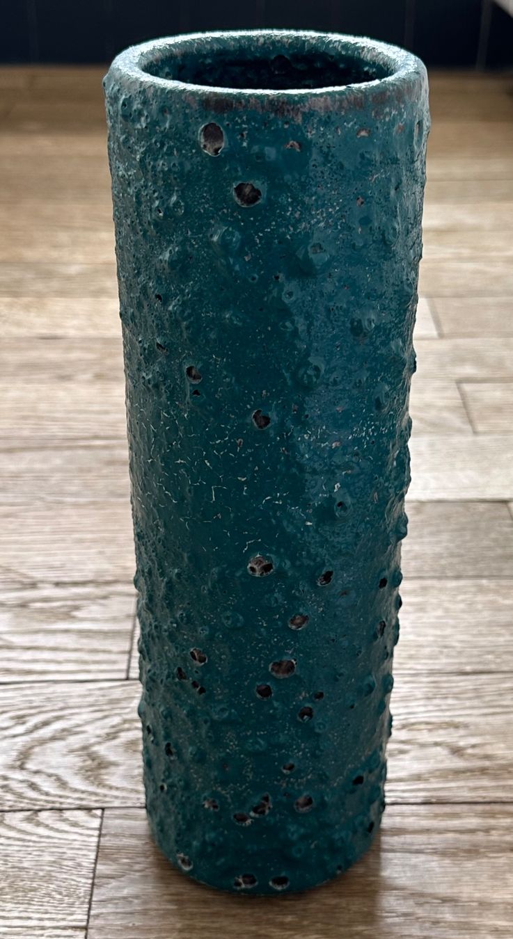 Vasen & Gefässe: Vase Freymond – Gebraucht aus Luzern von Mamutpe 1