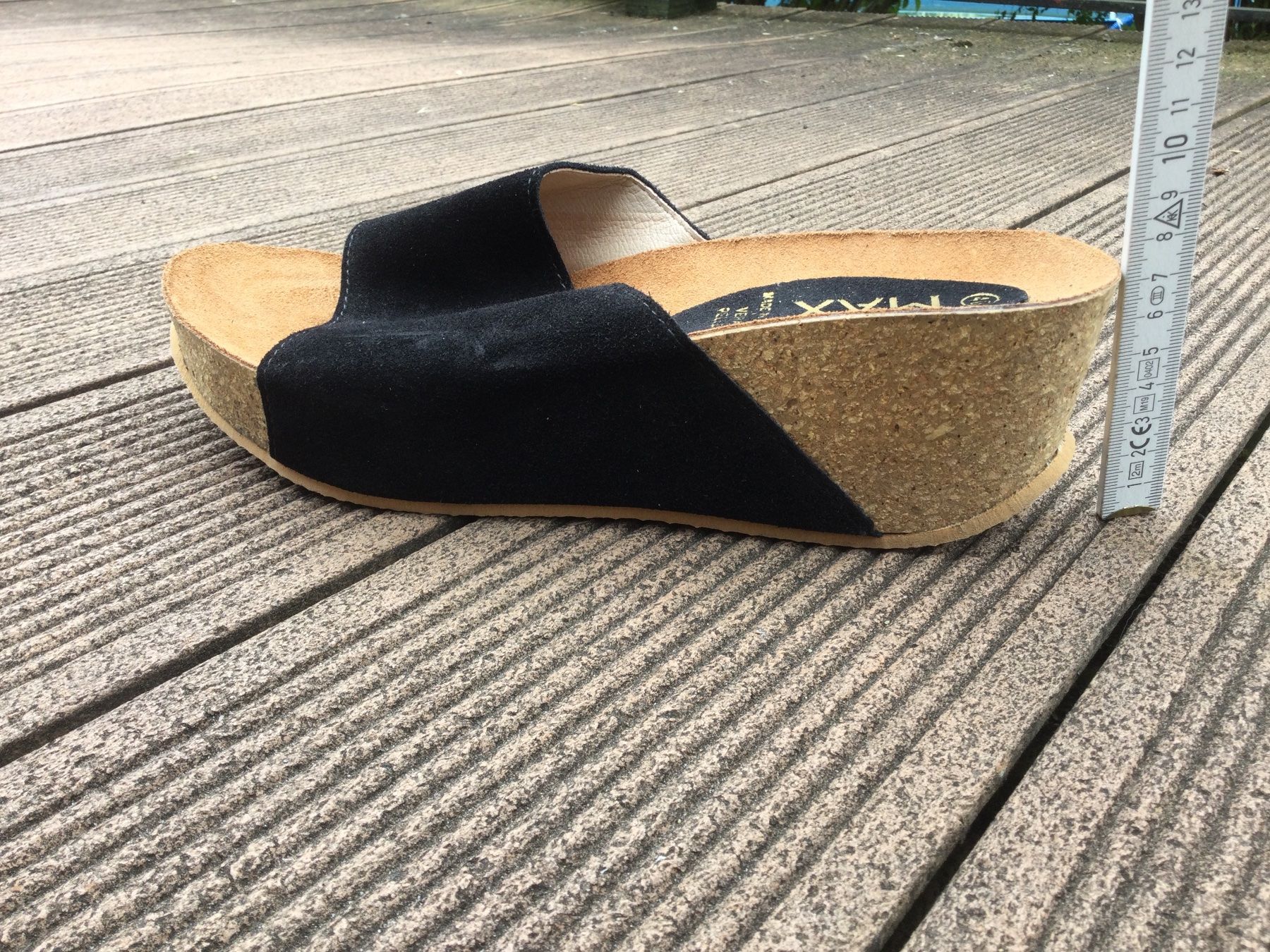 Max Mara Damenschuhe: Mules compensées noires en Daim/Cuir MAX, pointure 40, NEUF – Neu und originalverpackt aus Agiez von chouchanelle 2