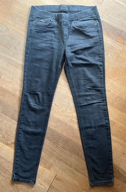 Navyboot Jeans: Coole Stretch-Slim-Jeans schwarz von Navyboot – Usato da Steinmaur venduto da Dyleila