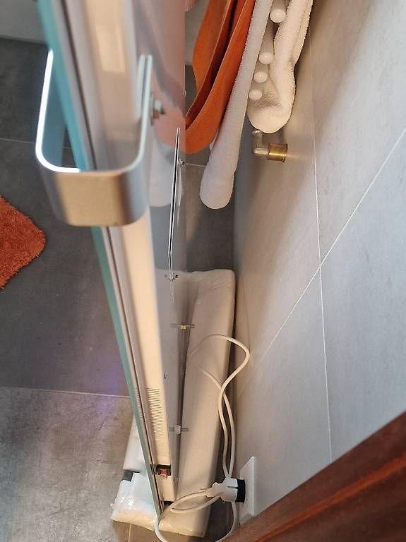 Radiatori: Radiateur infrarouge mural – Usato da Orny venduto da Jcm 2
