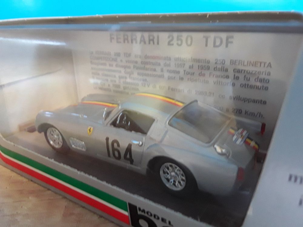 BOX-MODEL - FERRARI 250 TDF - TOUR DE FRANCE 1958 - 1:43 (Gebraucht) in