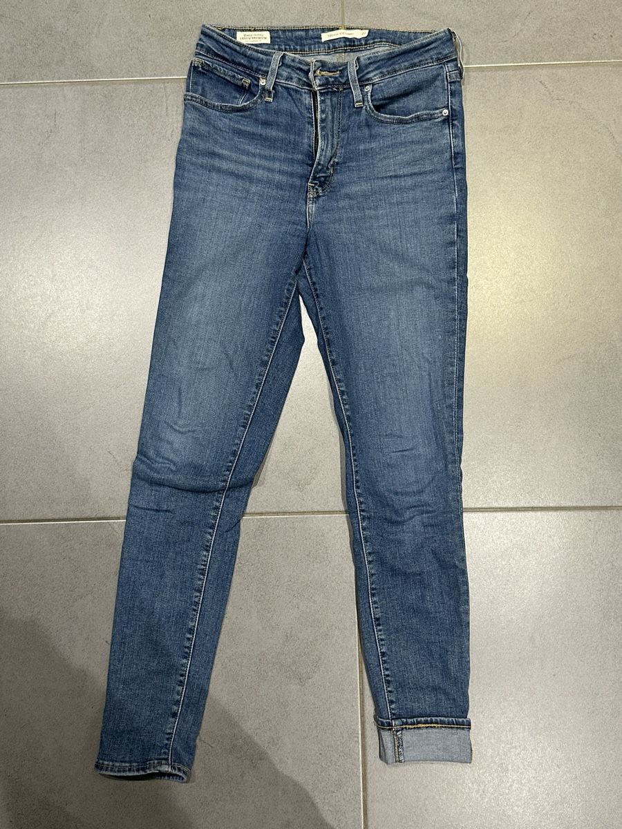 Levi's Jeans: Jeans Levi’s 27/30 – Usato da Enney venduto da pet_qd9b
