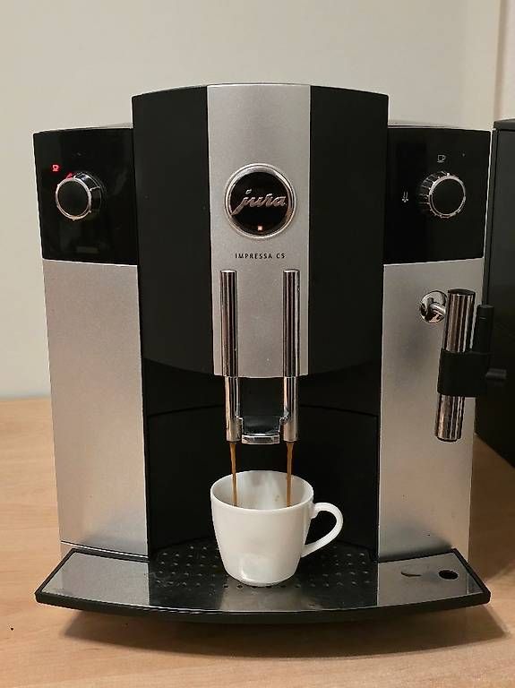 Jura Macchine per caffè & Macchine per espresso: Jura C5 – Usato da Zürich venduto da mimi_zh 1
