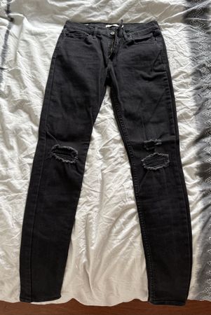 Levi’s 710 Super Skinny