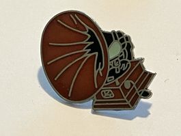 1 Pin Grammophon