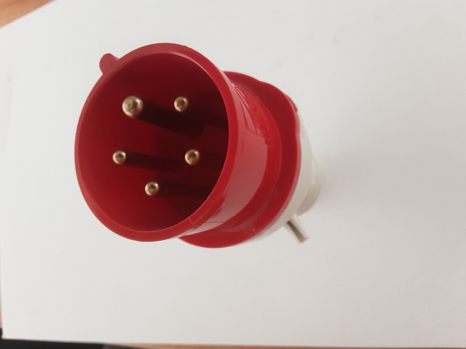 Walther Spine: Stecker Walther rot weiss 5-polig 32A 400V – Usato da Bronschhofen venduto da Faentl59 5