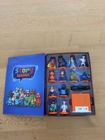 Story Mania komplette Box mit 12 Figuren neuwertig
