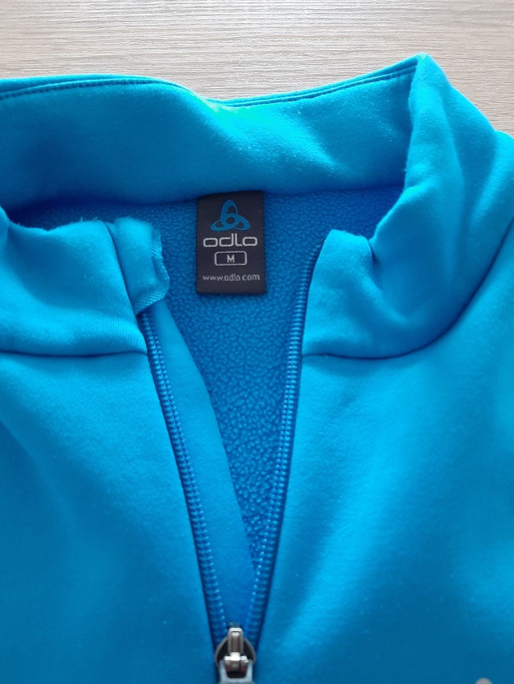 Odlo Pulls & Sweat-shirts: Odlo Pullover Gr. M türkis-blau – D'occasion à Menziken par Rien1 3