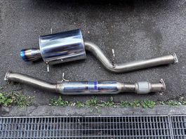 Invidia Q300 Subaru Impreza Wrx und Sti 2001-2005