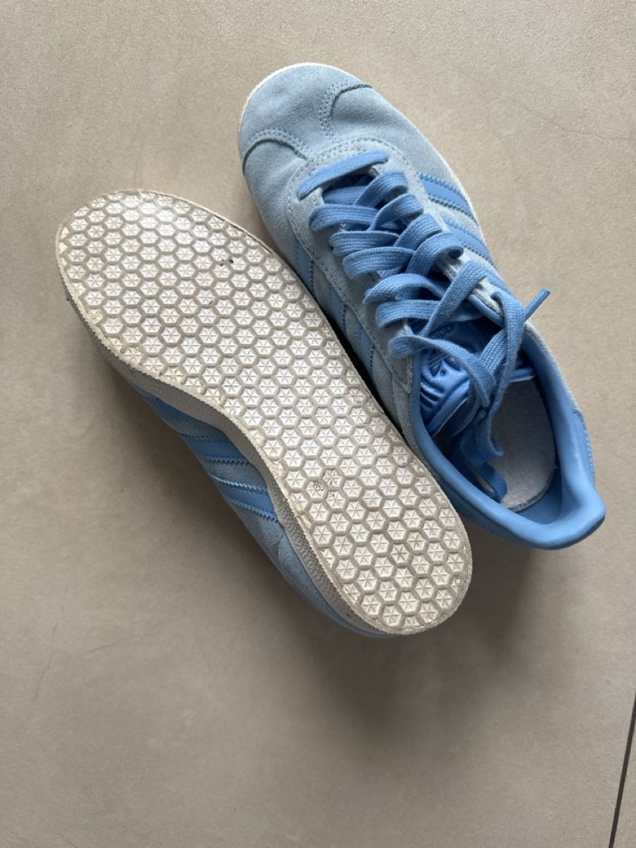 Adidas Damenschuhe: adidas Gazelle hellblau Gr. 37 1/3 – Neu (gemäss Beschreibung) aus Uttwil von rat_7sh2 1