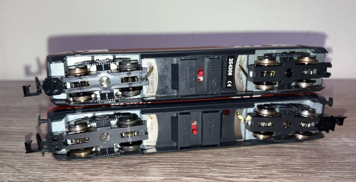 Trix Modellini di ferrovie: 2x Re460 Minitrix lire la description  – Difettoso da Dompierre VD venduto da immorentes 2