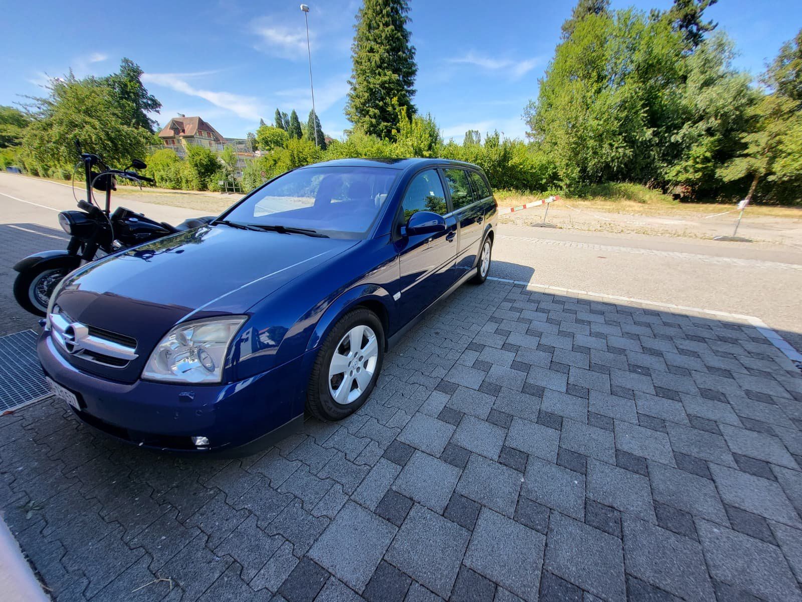 Opel Autos: Opel Vectra C1.9 TDH – D'occasion à Kölliken par Kienzle0906