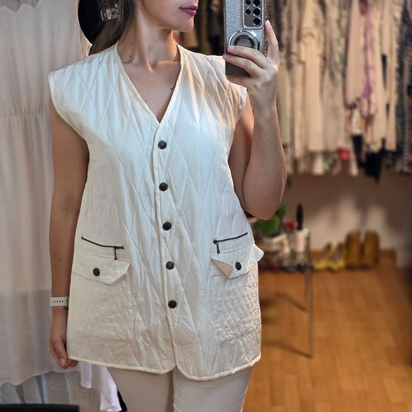 Gilet & Giacche senza maniche: Seidenweste creme 100% Seide 46 – Difettoso da Wald ZH venduto da CapLux 1