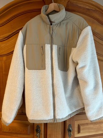 H&M Fleecejacke Unisex – Warm und Stilvoll