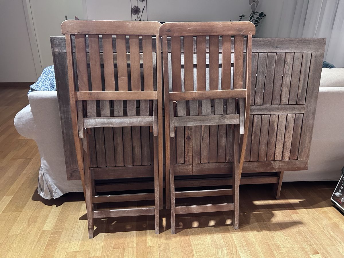 Beliani Set di tavolo e panche: Beliani CENTO Gartentisch + 2 Stühle Akazienholz – Usato da Schliern b. Köniz venduto da den_57hf 4