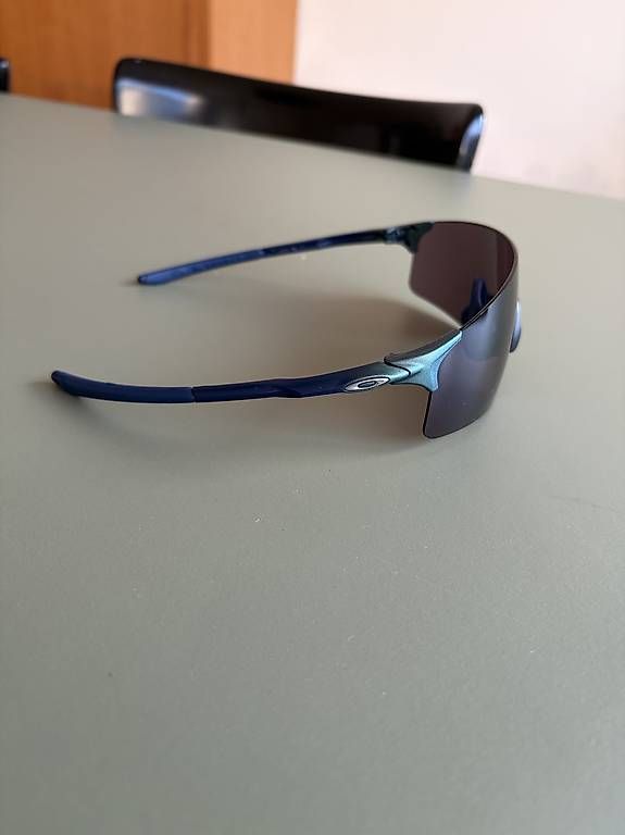 Occhiali & Lenti: Oakley Sonnenbrille Evzero Blades – Usato da Basel venduto da ruchl2 1