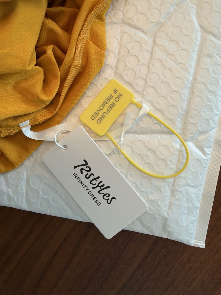 Kleider: Infinity-Kleid (neu) – Neu und originalverpackt aus Hofstetten SO von Katharina_Nina_Nina 1