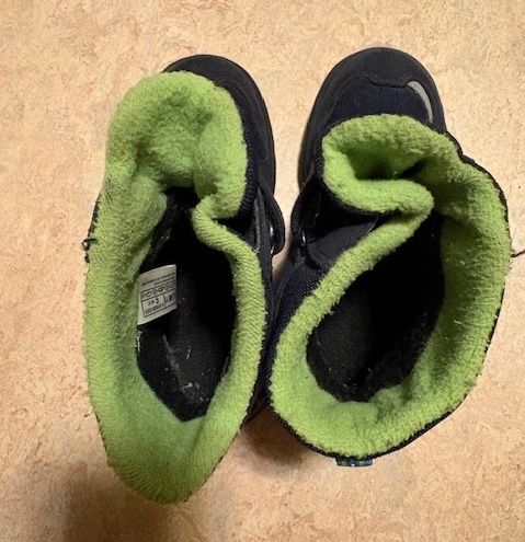 Scarpe per ragazzi: WINTERSCHUHE KINDER – Usato da Neftenbach venduto da Aldo_C 1