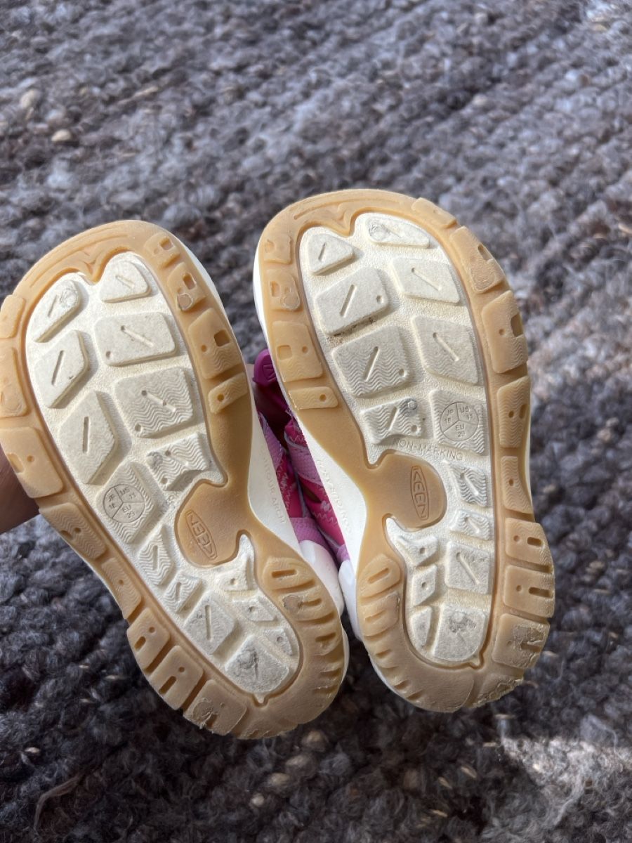 Keen Scarpe per ragazzi: Keen Kinder Trekkingsandalen Gr 29 – Usato da Winterthur venduto da LeonoraCor 1