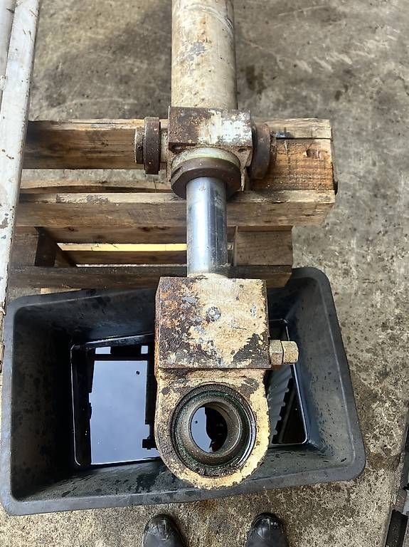 Altri prodotti elettronici: Hydraulikzylinder lang – Usato da Zollbrück venduto da outlet16 1