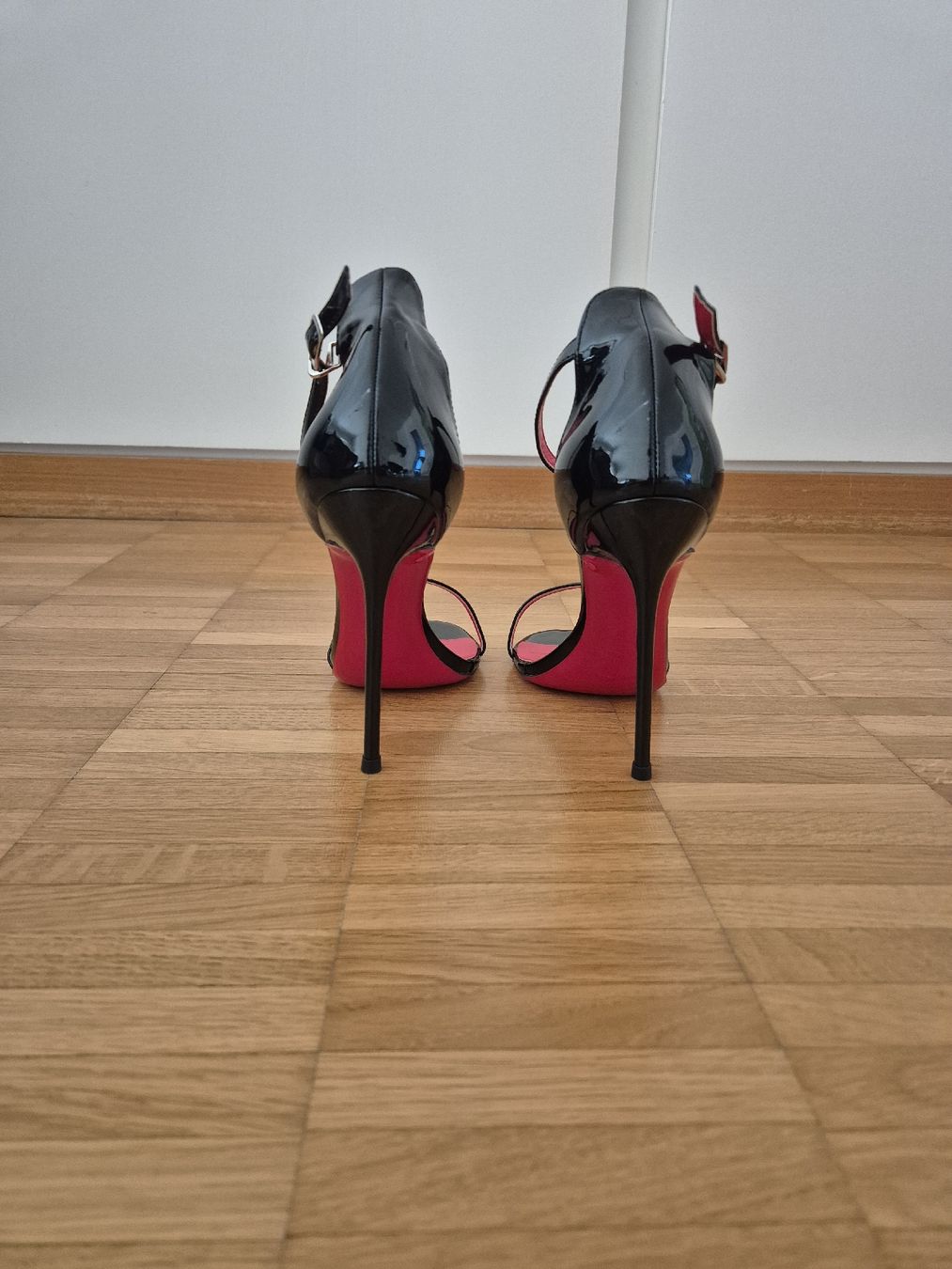 Scarpe da donna: High Heels / Sandalette – Nuovo (secondo la descrizione) da Jegenstorf venduto da Crusty7 2