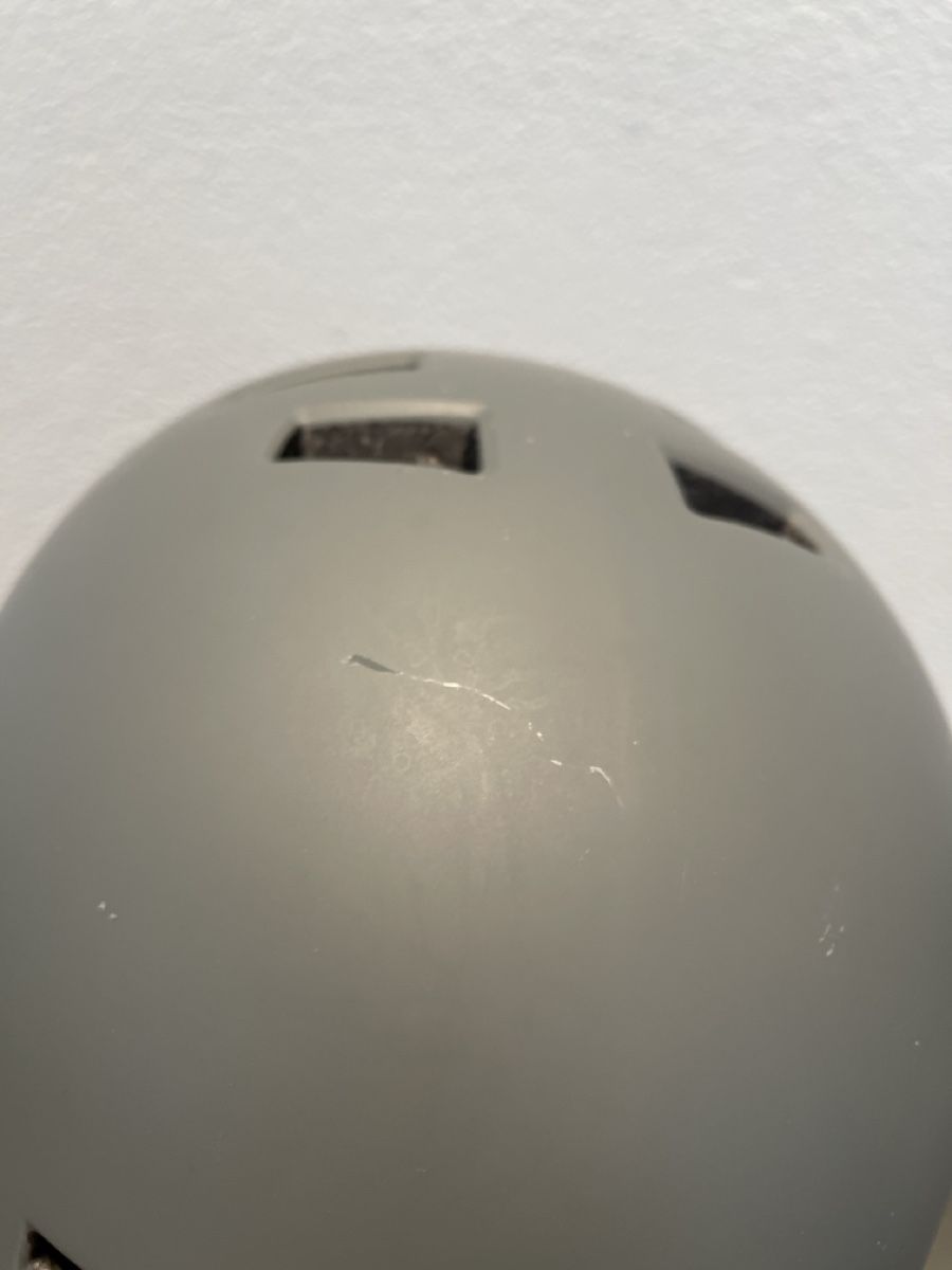 Caschi: Skihelm von TSG – Usato da Trachslau venduto da Krusty360 5