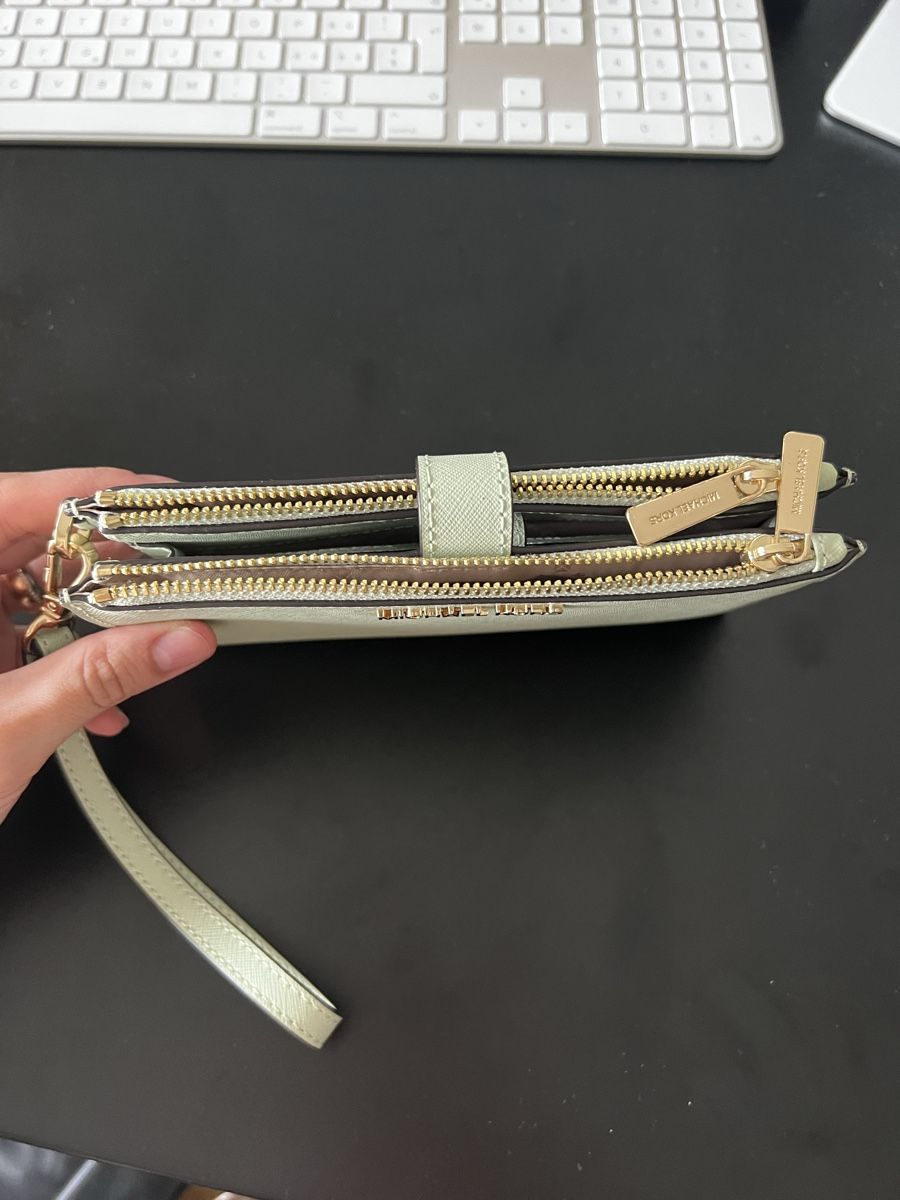Michael Kors Portafogli: Michael Kors Portemonnaie Mint NEU – Nuovo (secondo la descrizione) da Toffen venduto da Vanessa_Germann 1