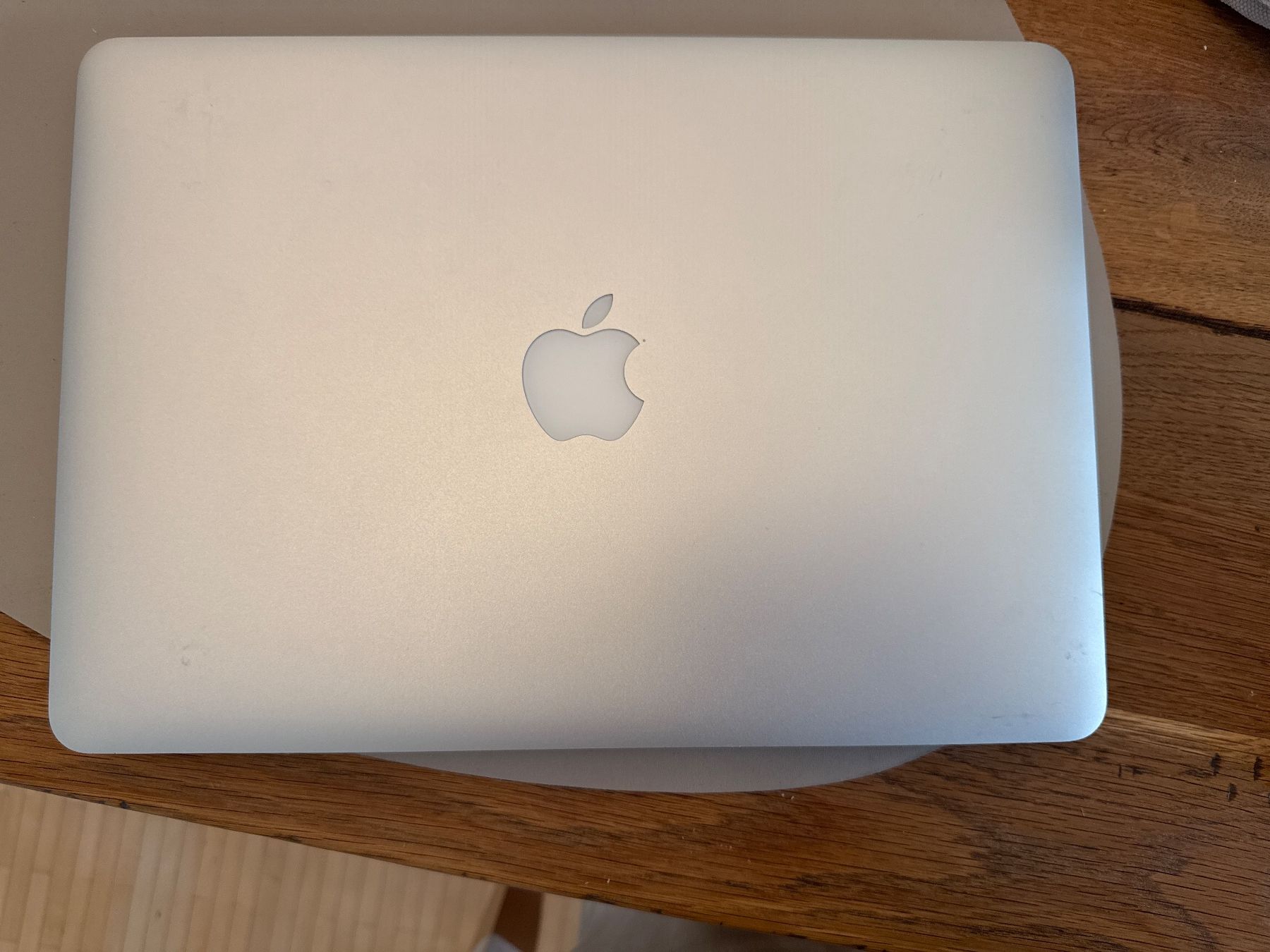 Apple Portables: MacBook Air 13 – D'occasion à Adliswil par Busys 6