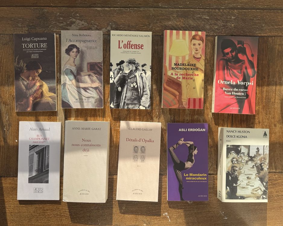 Lot De 5 Livres Anciens Livre De Poche - Années 60, Montaigne, Pascal, Montesquieu