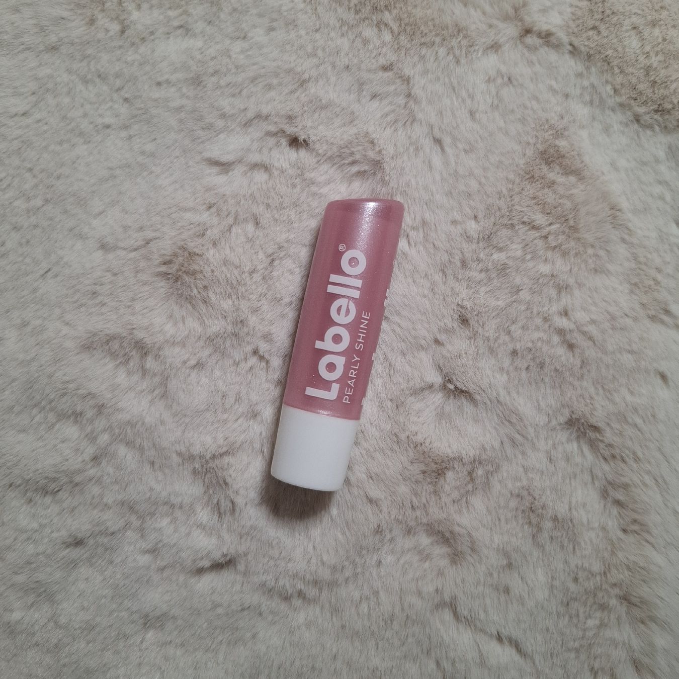 Maquillage: Labello Pearly Shine – Neuf (Voir description) à Pully par ssh_jym6