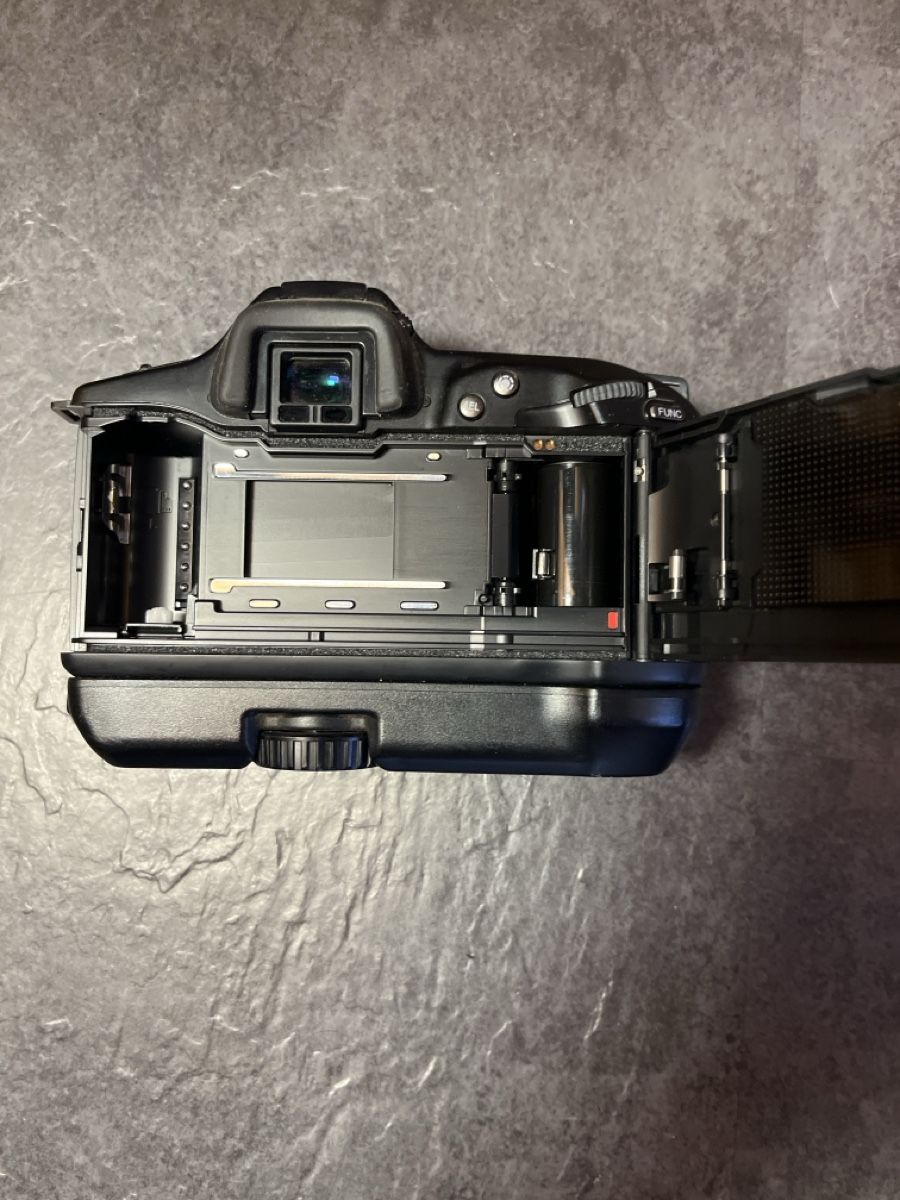 Minolta Fotocamera: Minolta Dynax 9xi – Usato da Langwies venduto da ann_n88c 3